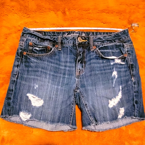 PRE-OWNED Junior's Denim Distressed shorts - Picture 3 of 3